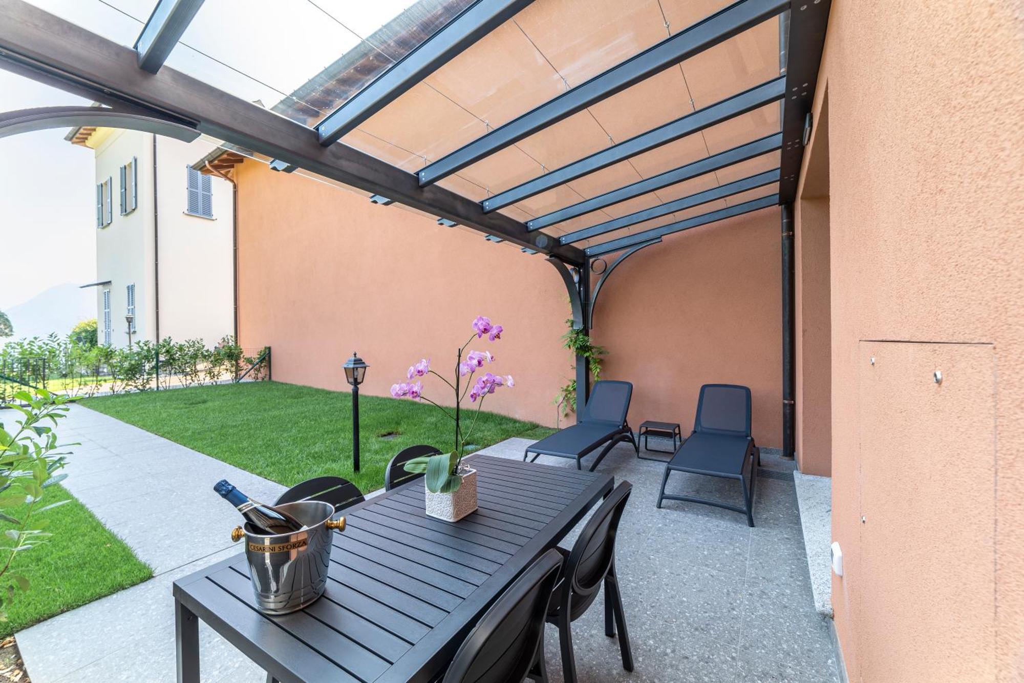 Alex'S Luxury Lake View Apt Pool And Tennis Como Exterior foto